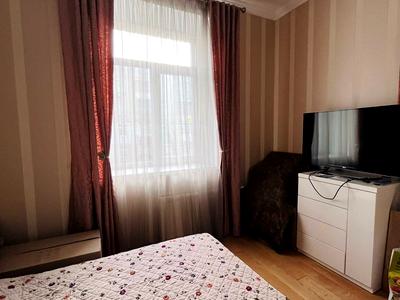 квартира по адресу Строителей ул., 30