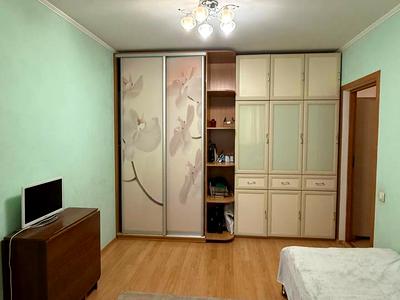 квартира за адресою Миколи Ушакова вул., 18