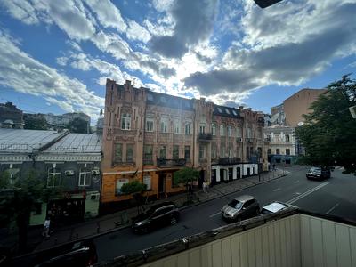 квартира за адресою Михайлівська вул., 18-А