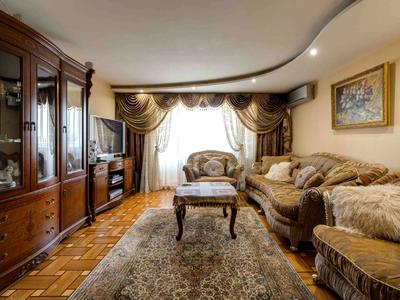 квартира за адресою Академіка Глушкова просп., 32