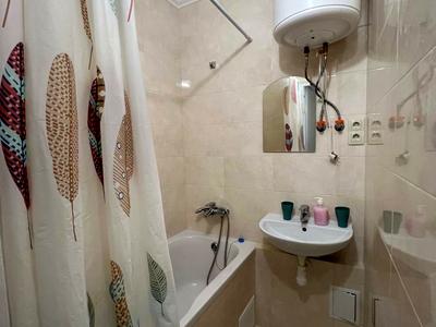 квартира за адресою Леся Курбаса просп., 4