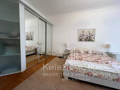 квартира за адресою Заньковецької вул., 4