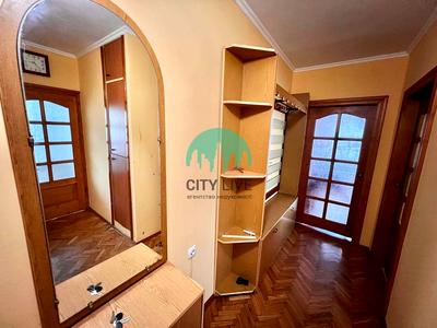 квартира за адресою Карпатська вул., 2