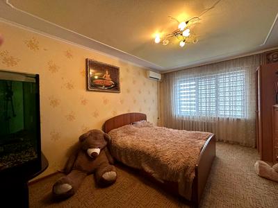 квартира за адресою Хмельницького вул., 6