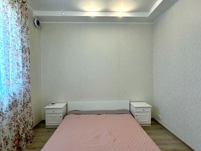 будинок за адресою Знам'янська вул. (Прапорна), 9