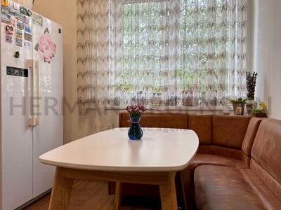 квартира по адресу Довженка, 6