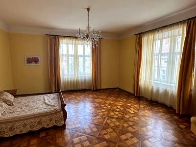 квартира за адресою Корнякта вул., 1
