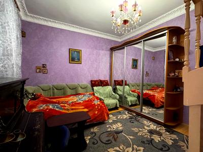 квартира за адресою Університетська вул. (Щепкіна), 3