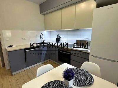 квартира по адресу Ревуцкого ул., 40-Б