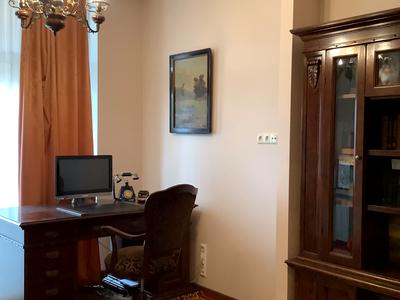 квартира за адресою Назарівська вул. (Вєтрова), 23-А