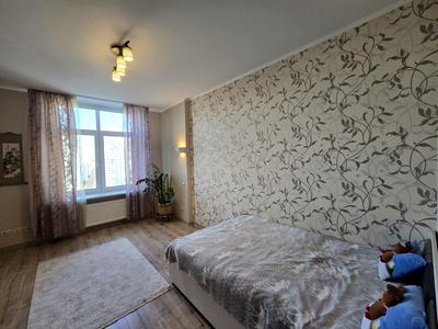 квартира за адресою Дніпровська набережна вул., 26-К
