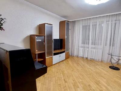квартира за адресою Академіка Корольова вул., 20