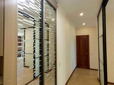 квартира за адресою Регенераторна вул., 4 к4