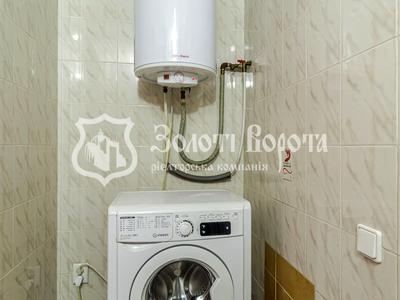 будинок за адресою Геологів вул., 213