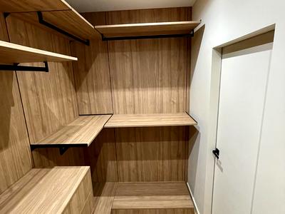 квартира за адресою Зарічна вул., 2/1