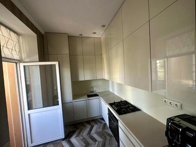 квартира за адресою Антоновича вул. (Горького), 19/21