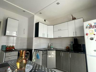 квартира за адресою Перлинна вул., 1б