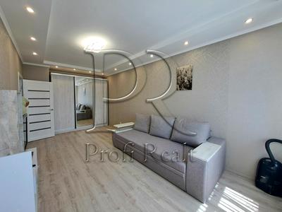 квартира за адресою Рея Бредбері вул., 2