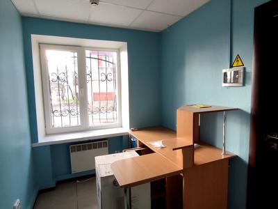 комерційна за адресою вул. Белгородська, 2а