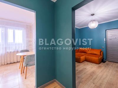 квартира за адресою Науки просп., 60-А