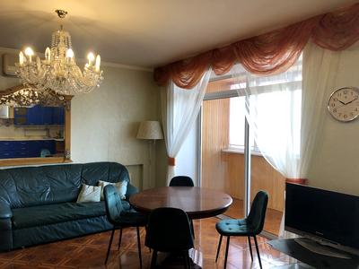 квартира за адресою Андрія Аболмасова вул. (Панельна), 5