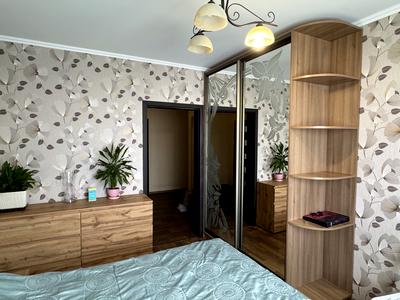 квартира за адресою Академіка Глушкова просп., 23
