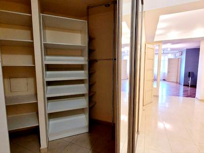 квартира за адресою Антоновича, 140