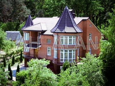будинок за адресою Лісова вул.