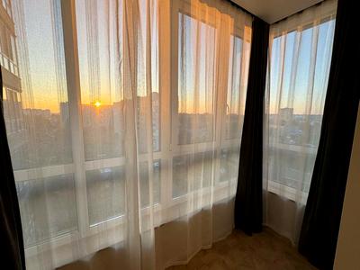 квартира за адресою Домбровського вул., 75