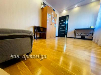 квартира за адресою Миру просп., 25