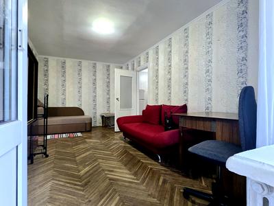 квартира за адресою Мирона Тарнавського вул. (Кутузова), 110