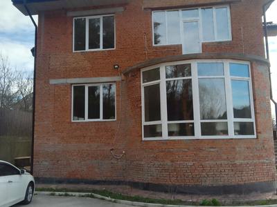 будинок за адресою Дмитрівська, 3