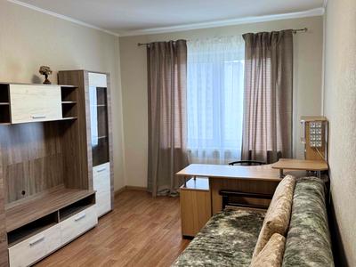 квартира за адресою Софії Русової вул., 5-Б