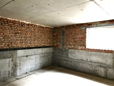 квартира за адресою Радистів вул., 18