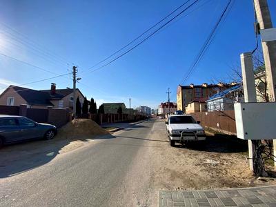 будинок за адресою Зоряна вул.