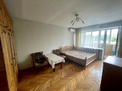 квартира за адресою В'ячеслава Чорновола вул., 33/30
