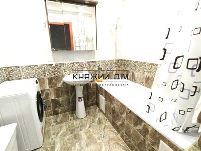 квартира за адресою Здолбунівська вул., 13