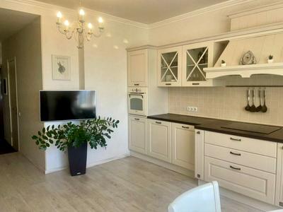 квартира за адресою Середньофонтанська вул., 19