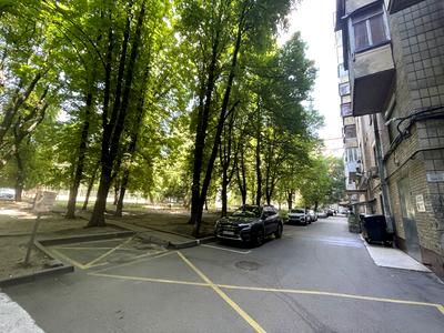 квартира по адресу Михайла Задніпровського ул., 14