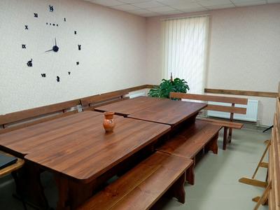 коммерческая по адресу Центральна, 52