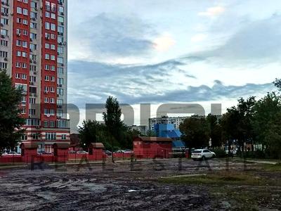 участок по адресу Павла Тычины просп., 13