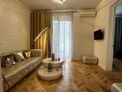 квартира за адресою Пастера вул., 21