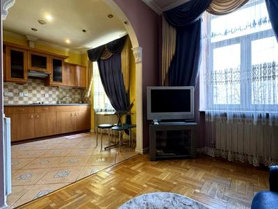 квартира за адресою проспект Чорновола, 1