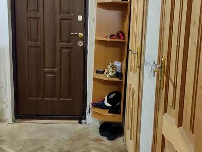 квартира за адресою Наукова вул., 64