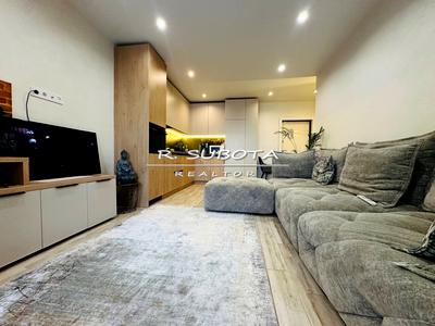 квартира за адресою Набережна Перемоги вул., 44м