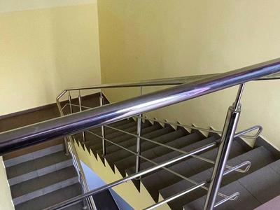 комерційна за адресою Джорджа Вашингтона вул. (Батальна), 1