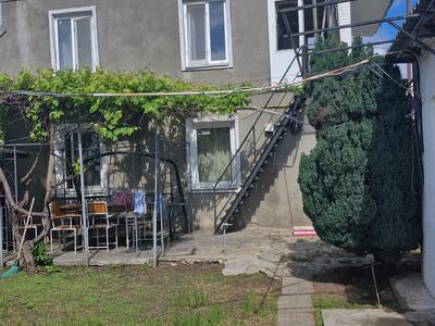 дом по адресу Ефима Геллера ул. (Жовтневої Революції)