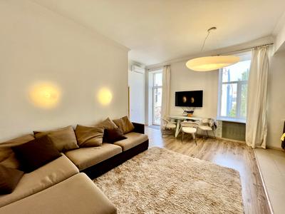 квартира за адресою Шота Руставелі вул., 38