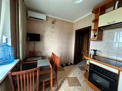 квартира за адресою Новаторів вул., 22-А