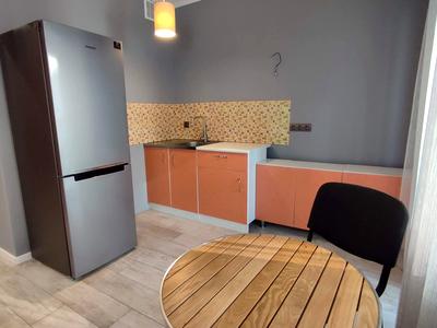 квартира за адресою Бориса Гмирі вул., 16а